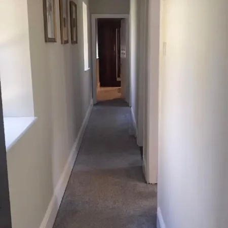 Millvale Semesterbostad Cootehill